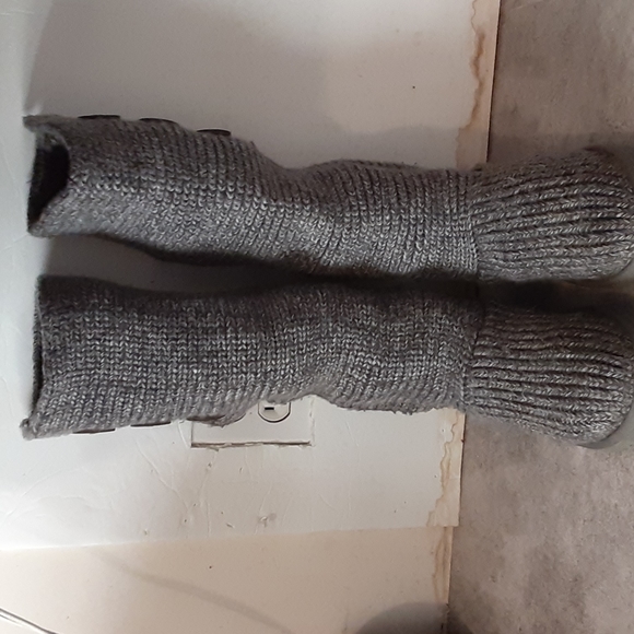 UGG  boots  size  6 women - Picture 3 of 5